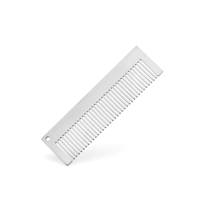 Keith チタン トラベルコーム 男性用 軽量 帯電防止  - Comb Pocket Titanium のレビューと価格