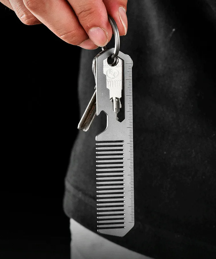 FEGVE チタン製帯電防止コーム ポケットマルチツール コ - Comb Pocket Titanium のレビューと価格